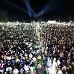Sholawat Akbar PT Arinna Makmur Sentosa bersama Majelis Az-Zahir Pekalongan di Lapangan Duwak Labuh, Dusun Daleman, Kecamatan Ganding.