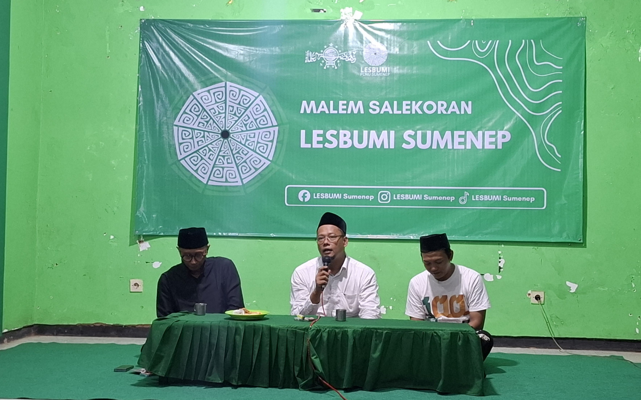 Malem Salekoran bertajuk “Titik Koma Kesenian Sumenep” yang digelar di lantai II Kantor PCNU Sumenep. (Dok.istimewa)