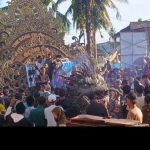 Potret penampilan Daul Gong Mania di gelaran Haflatul Imtihan Pondok Pesantren Hidayatul Ulum Yayasan Sabilul Huda.