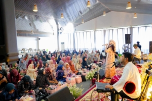 Deklarasi Komunitas Islami Muslimah Mempererat Silaturahmi (KIMMS) Arinna Premium Hijab sebagai wadah silaturahmi bagi para pelanggan setia Arinna Premium Hijab. (Istimewa)